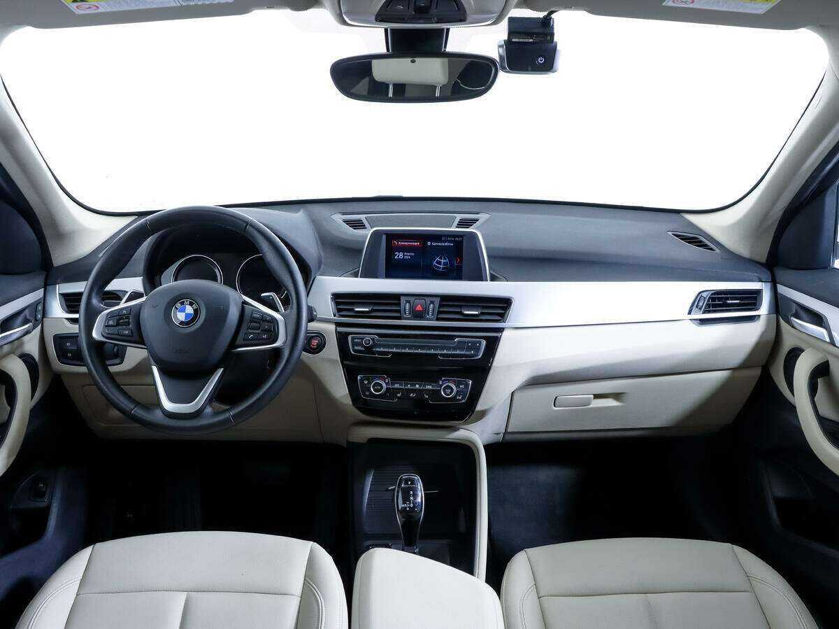 Купить BMW X1 с пробегом. Фото: #9
