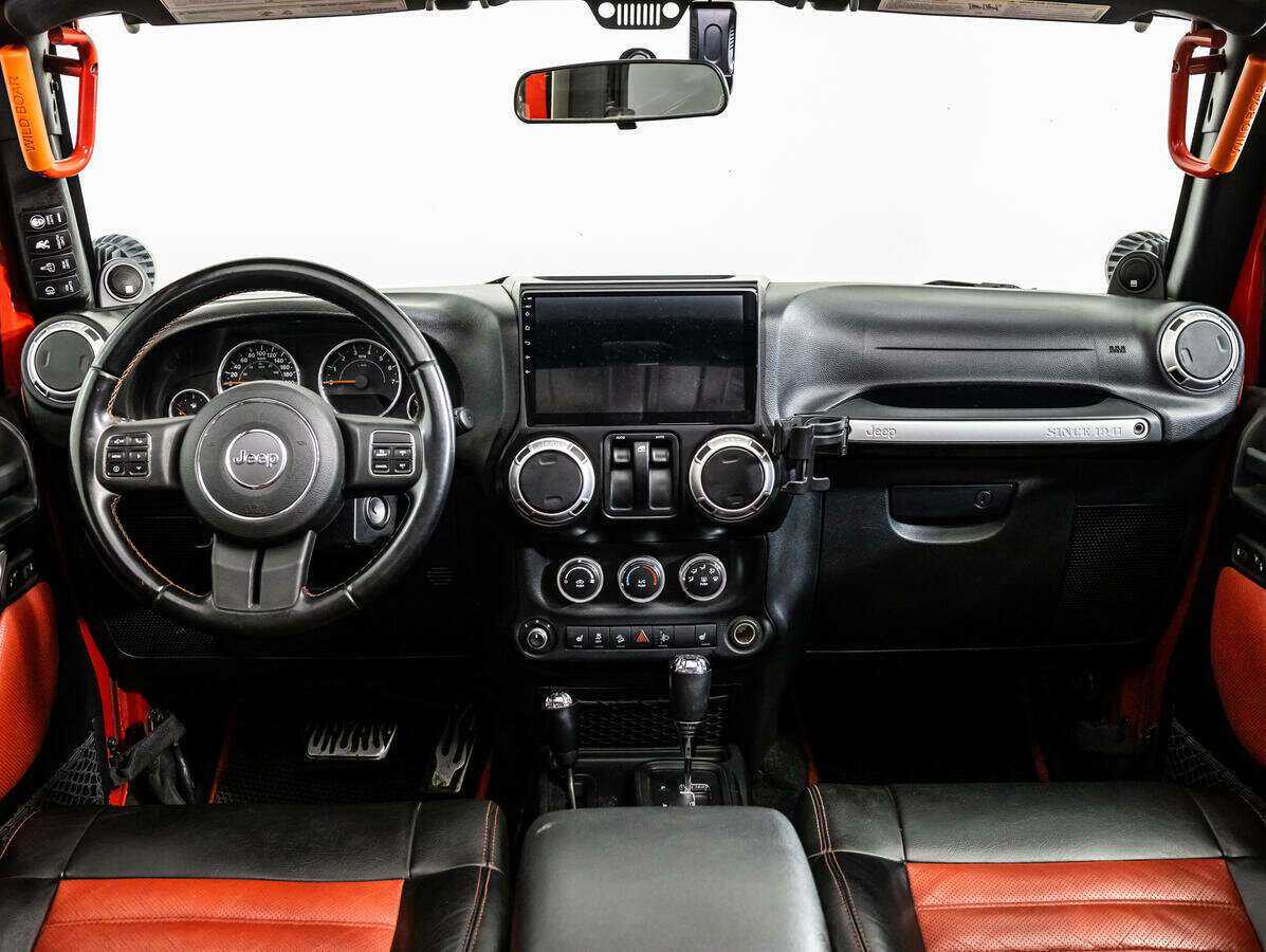 Купить Jeep Wrangler с пробегом. Фото: #11