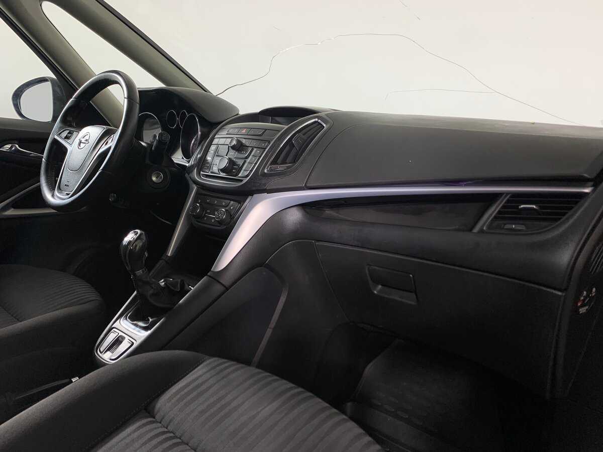 Купить Opel Zafira с пробегом. Фото: #13