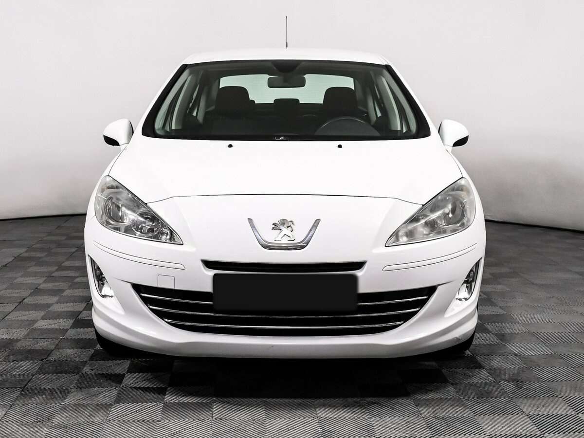 Купить Peugeot 408 с пробегом. Фото: #1