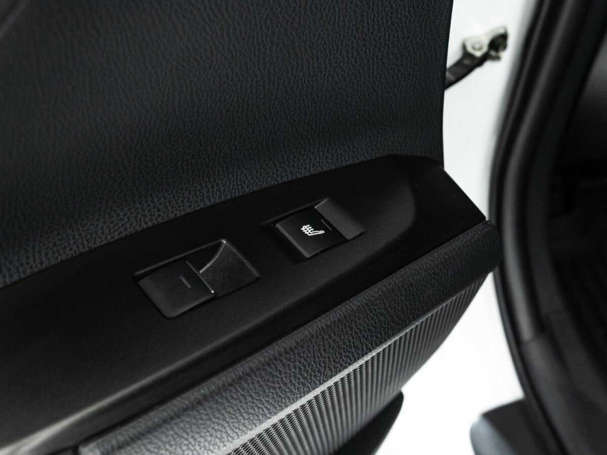 Купить Toyota Camry с пробегом. Фото: #22