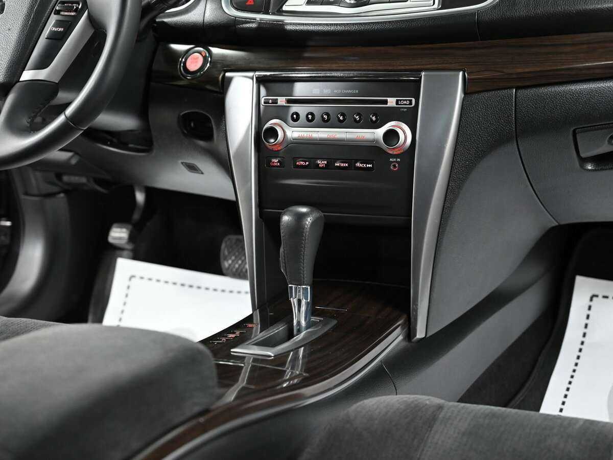 Купить Nissan Teana с пробегом. Фото: #10