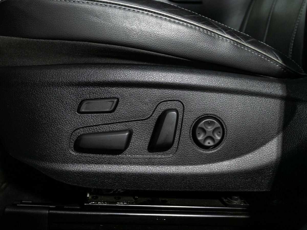 Купить Hyundai Santa Fe с пробегом. Фото: #16
