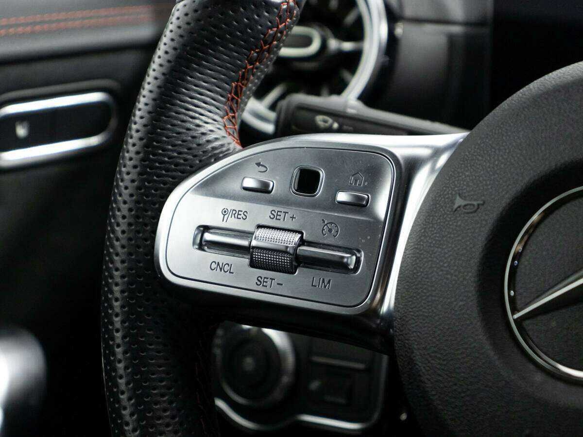 Купить Mercedes-Benz CLA с пробегом. Фото: #14