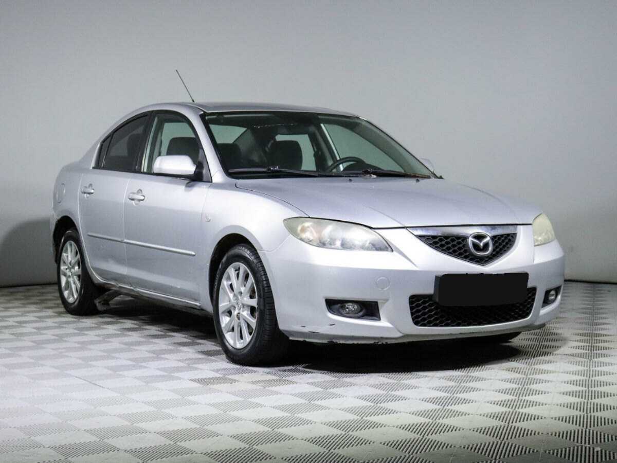 Купить Mazda 3 с пробегом. Фото: #2