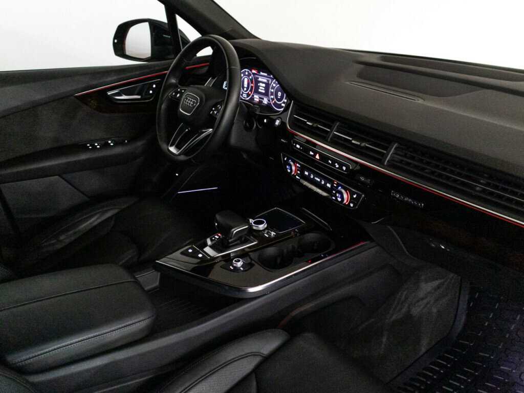 Купить Audi Q7 с пробегом. Фото: #27