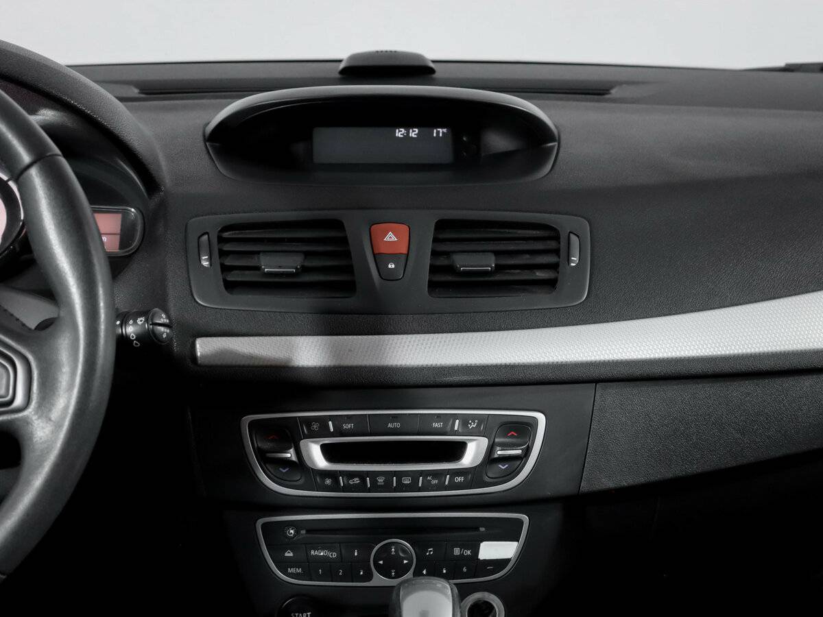 Купить Renault Megane с пробегом. Фото: #10