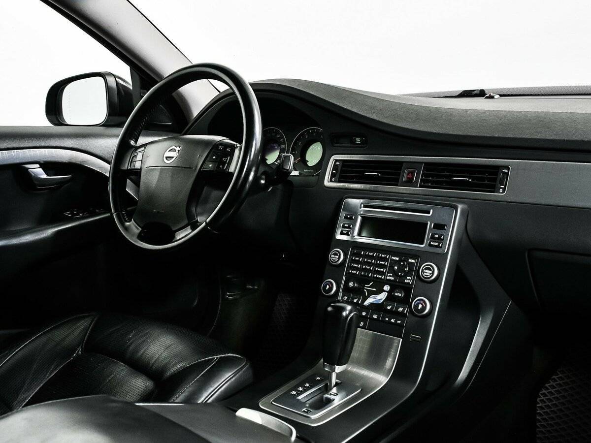 Купить Volvo S80 с пробегом. Фото: #8
