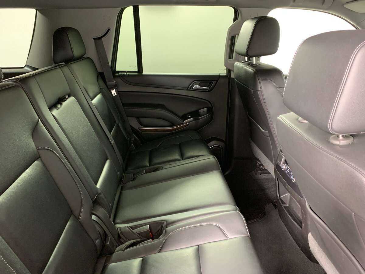 Купить Chevrolet Tahoe с пробегом. Фото: #14