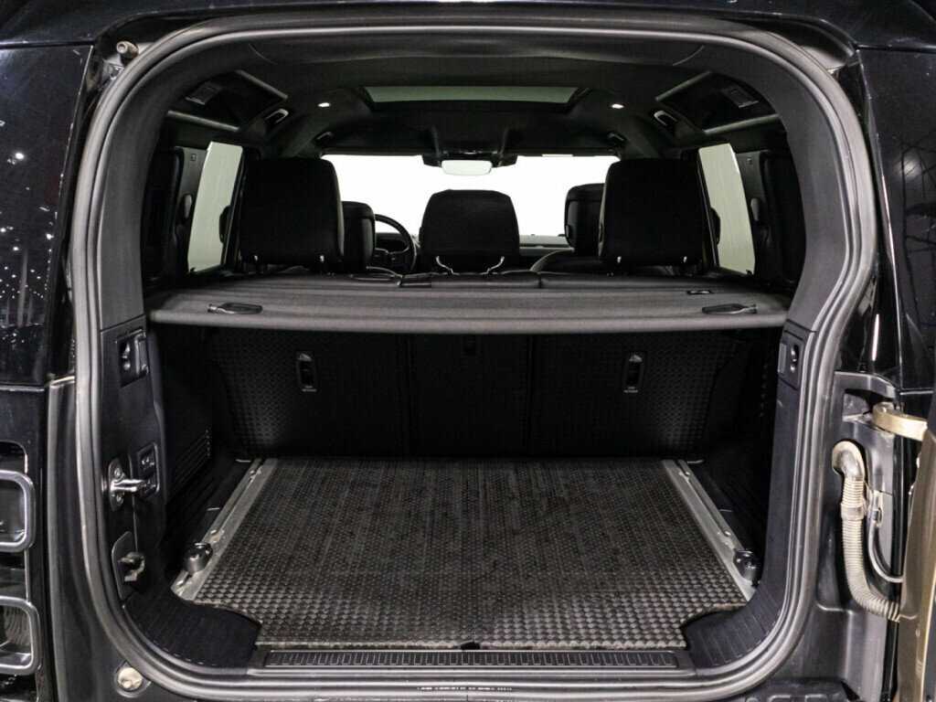 Купить Land Rover Defender с пробегом. Фото: #10