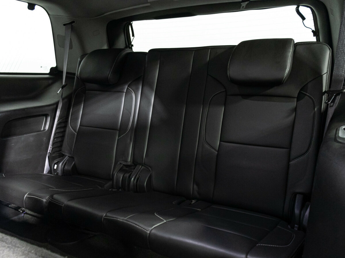 Купить Chevrolet Tahoe с пробегом. Фото: #11