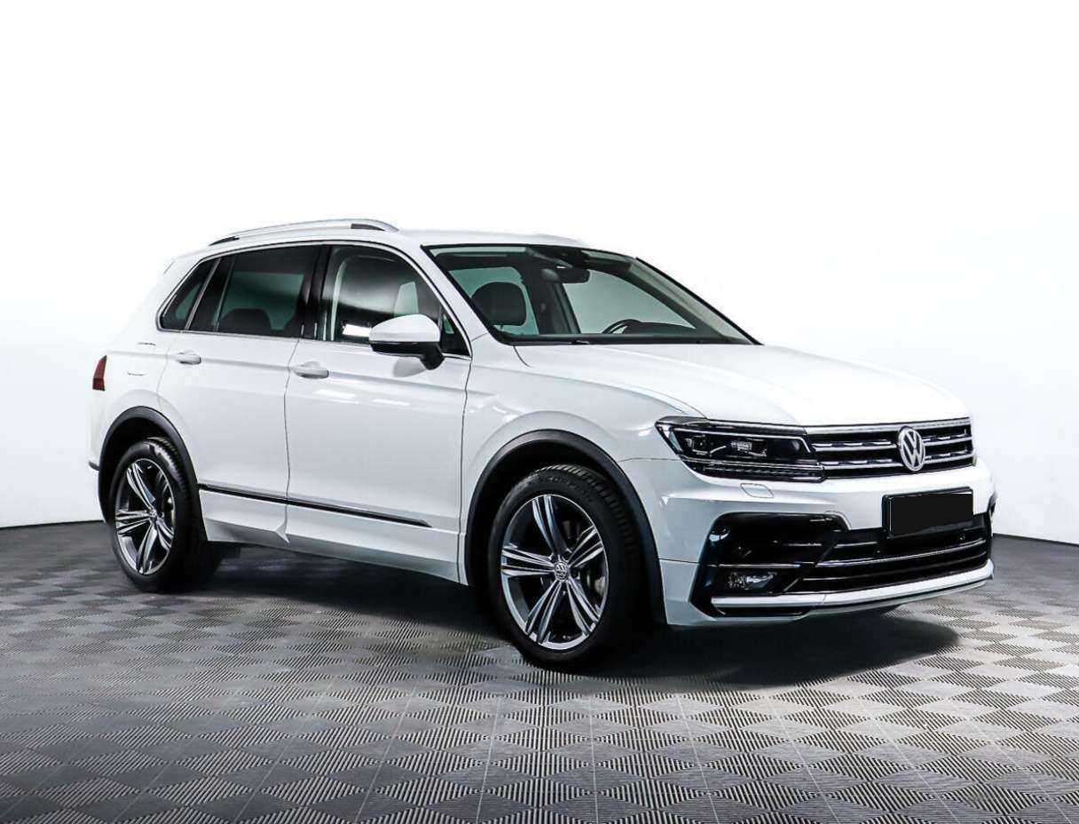 Купить Volkswagen Tiguan с пробегом. Фото: #2