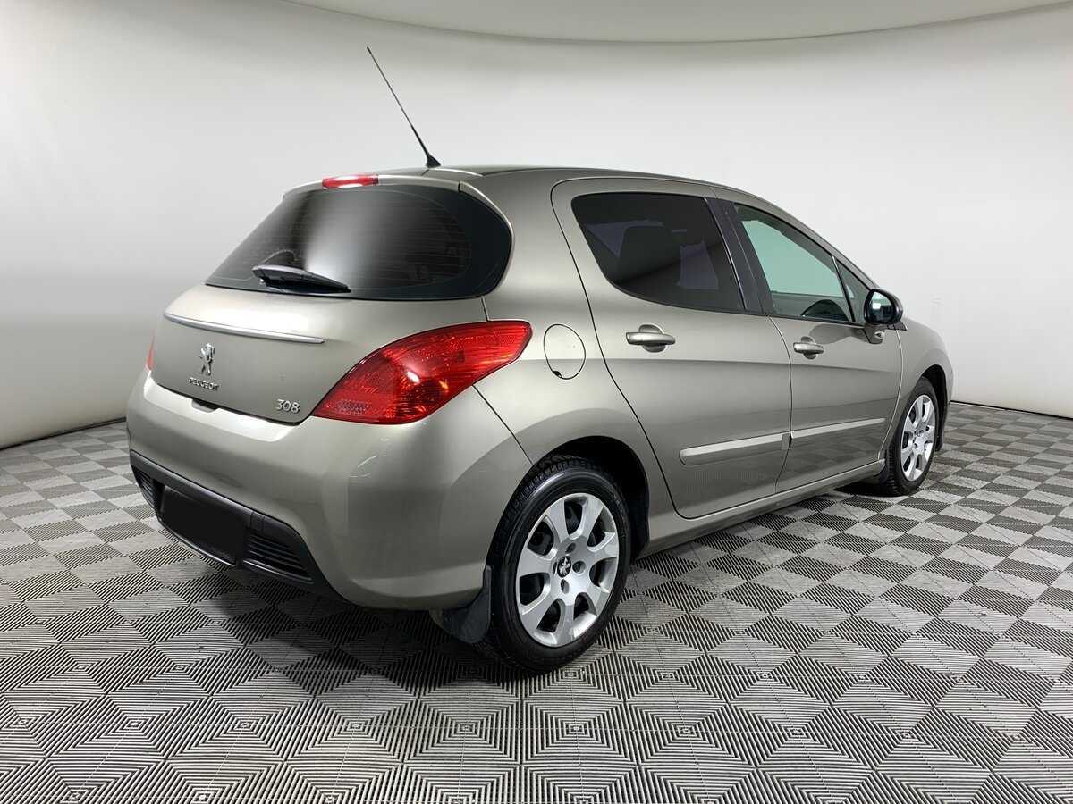 Купить Peugeot 308 с пробегом. Фото: #4