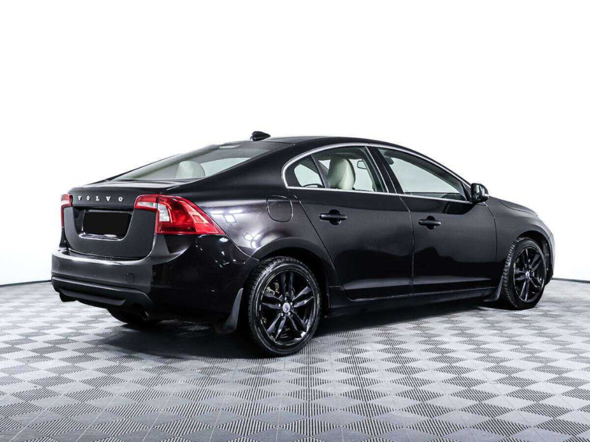 Купить Volvo S60 с пробегом. Фото: #4