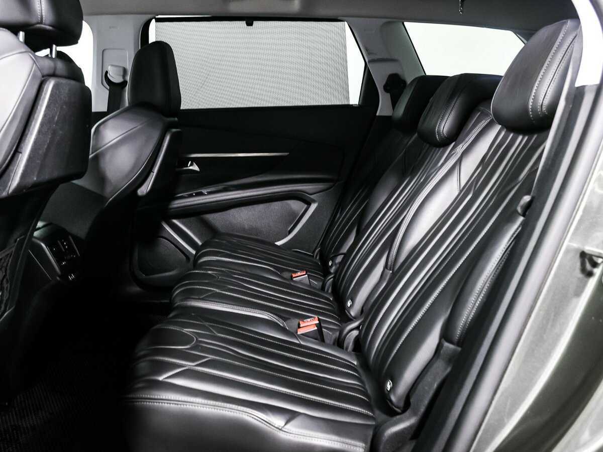 Купить Peugeot 5008 с пробегом. Фото: #11