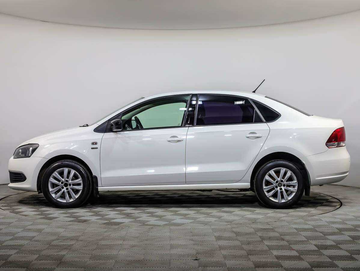 Купить Volkswagen Polo с пробегом. Фото: #6