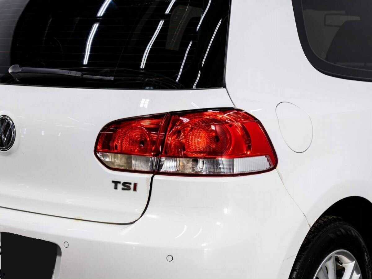 Купить Volkswagen Golf с пробегом. Фото: #20