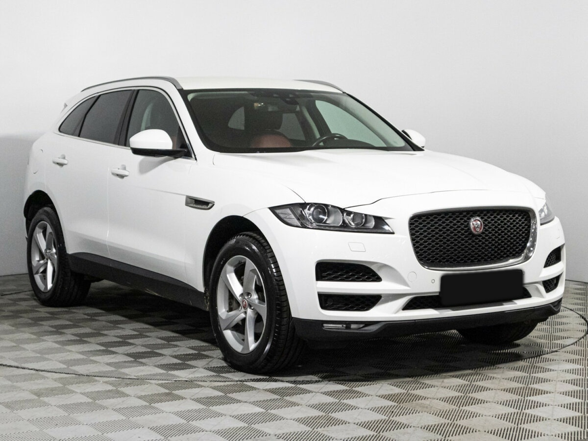 Купить Jaguar F-Pace с пробегом. Фото: #2