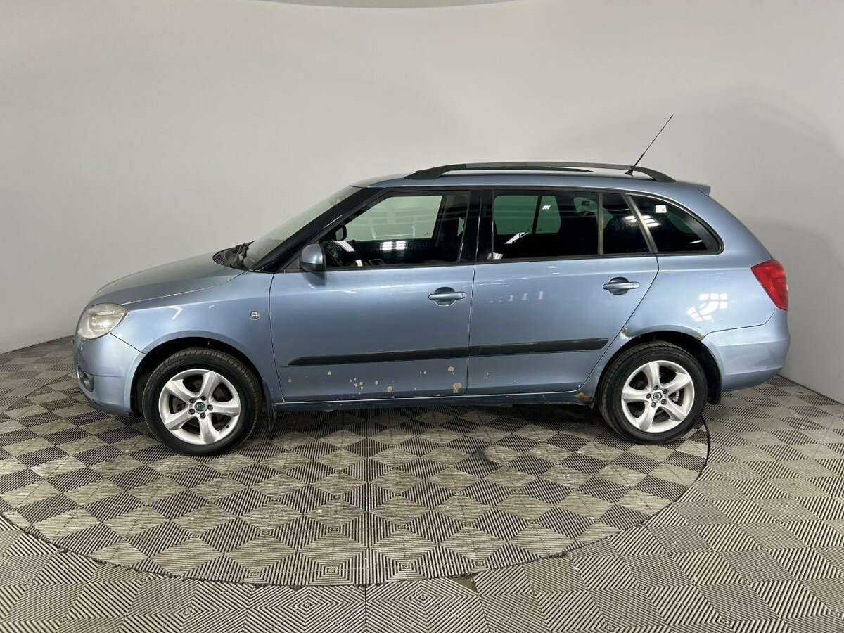 Купить Skoda Fabia с пробегом. Фото: #4
