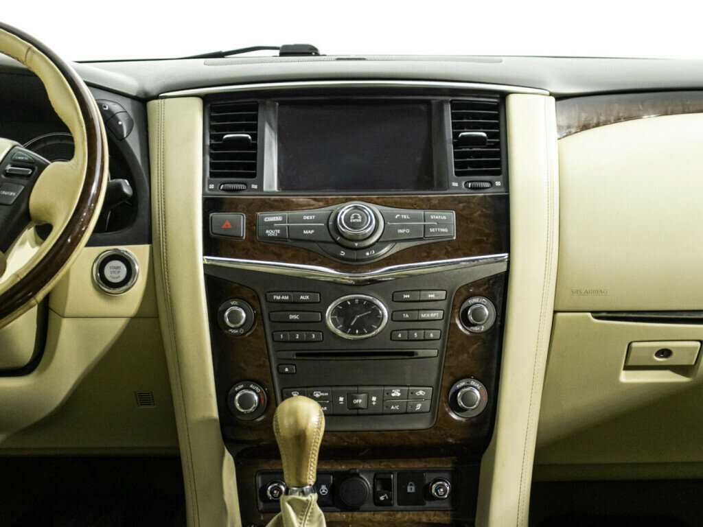 Купить Infiniti QX80 с пробегом. Фото: #13