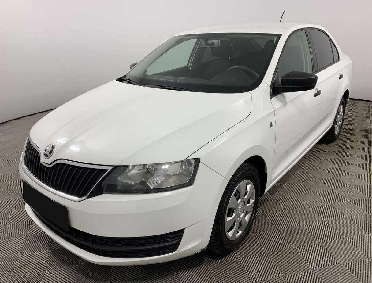Купить Skoda Rapid с пробегом. Посмотреть фото