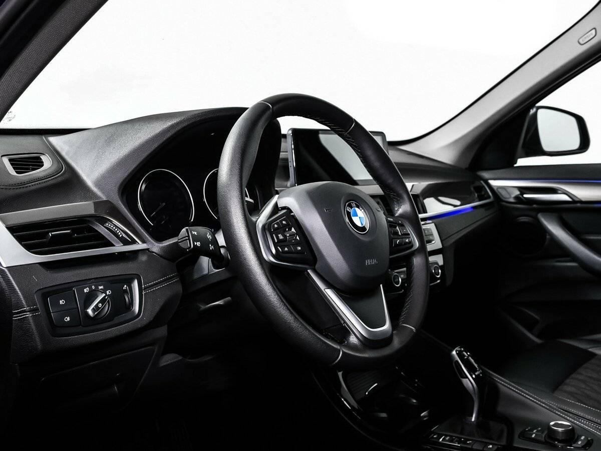 Купить BMW X1 с пробегом. Фото: #11