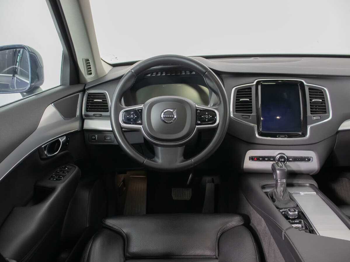 Купить Volvo XC90 с пробегом. Фото: #10