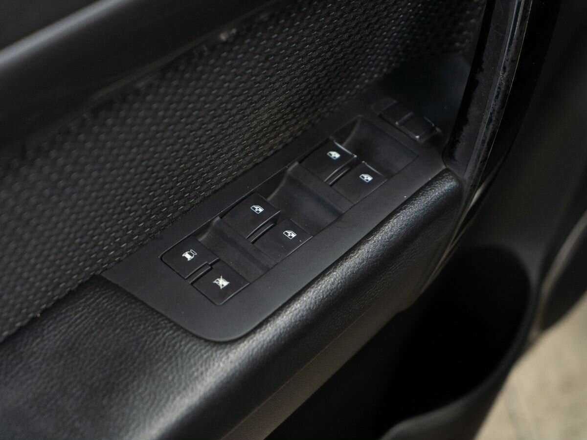 Купить Chevrolet Captiva с пробегом. Фото: #15