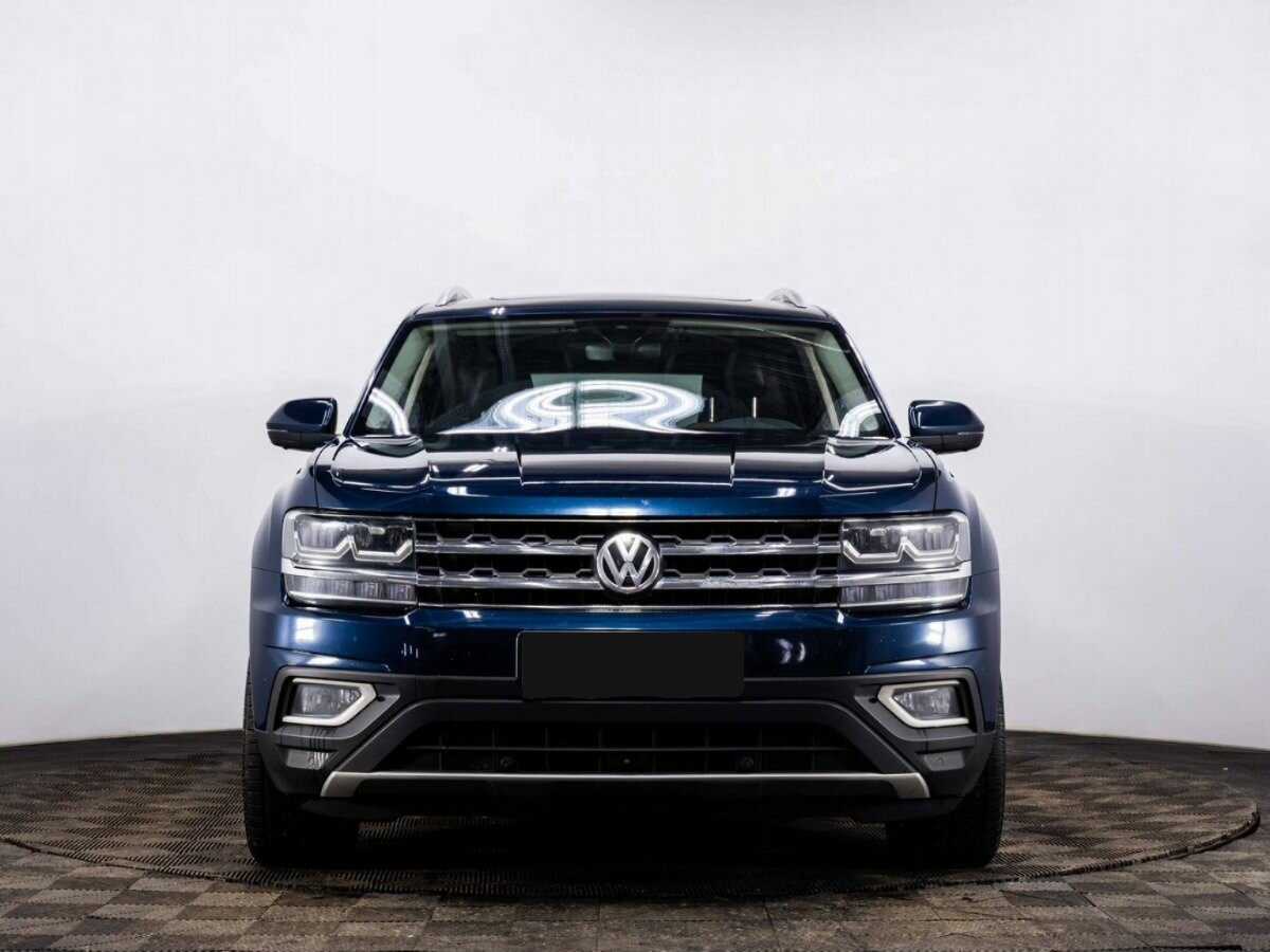 Купить Volkswagen Teramont с пробегом. Фото: #1