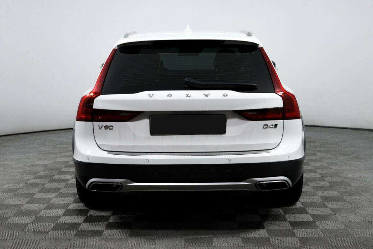 Купить Volvo V90 Cross Country с пробегом. Фото: #5