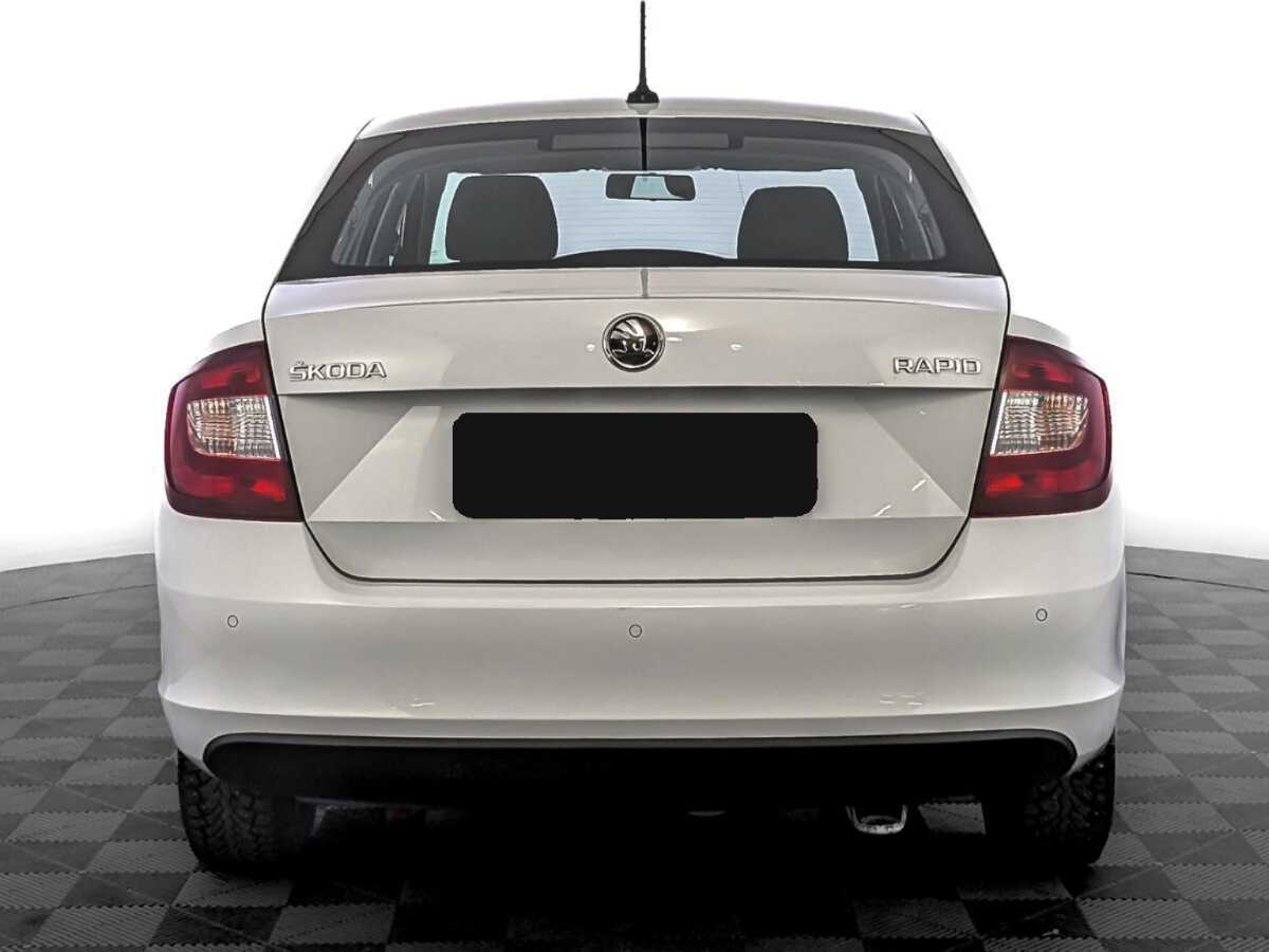 Купить Skoda Rapid с пробегом. Фото: #5