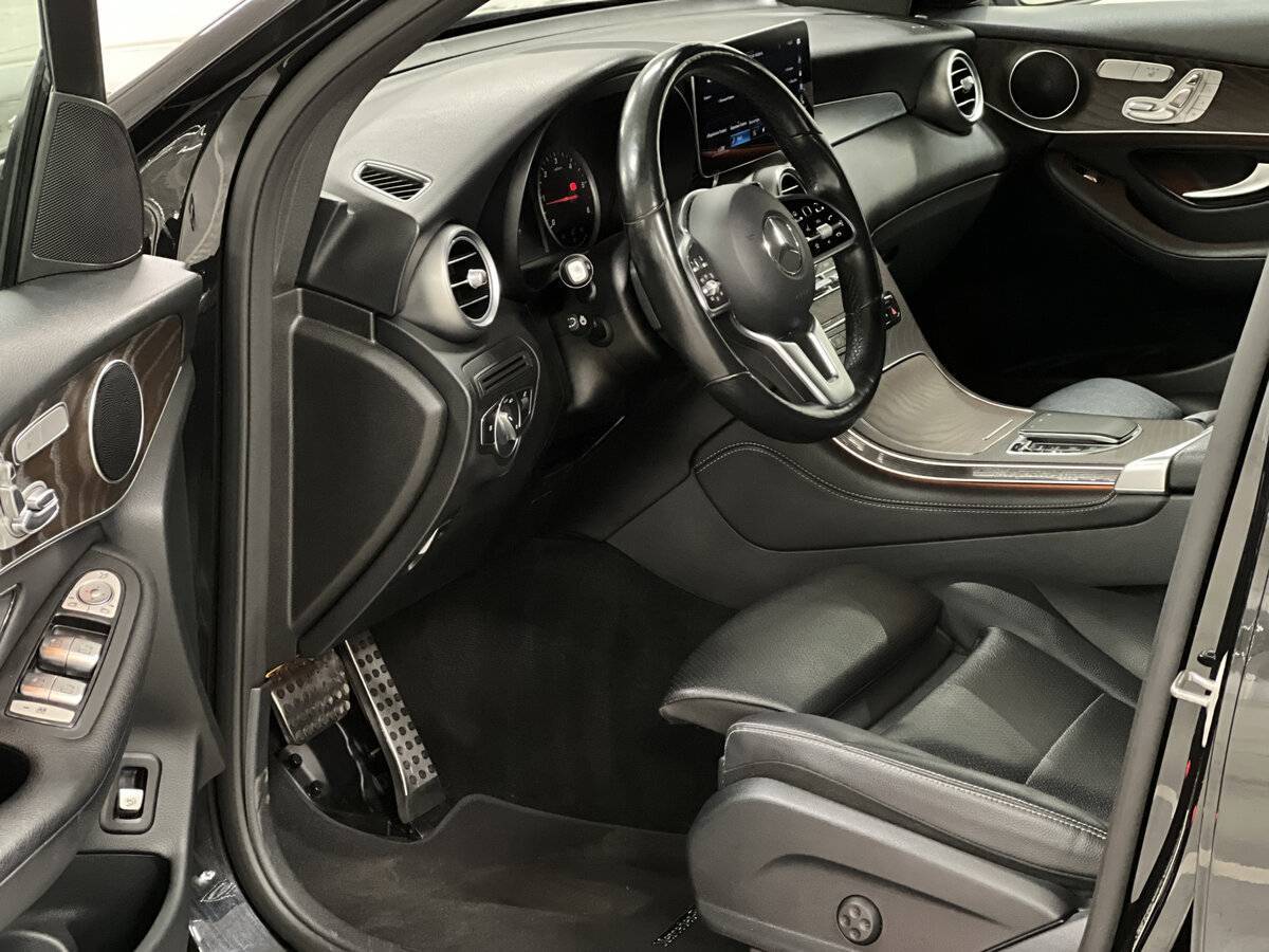 Купить Mercedes-Benz GLC с пробегом. Фото: #15