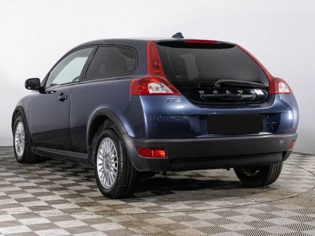 Купить Volvo C30 с пробегом. Фото: #6