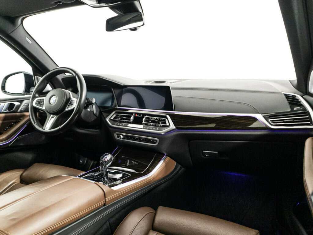 Купить BMW X5 с пробегом. Фото: #8