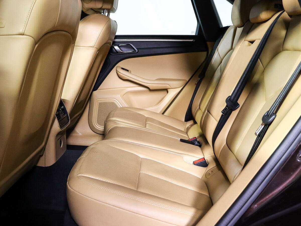 Купить Porsche Macan с пробегом. Фото: #7