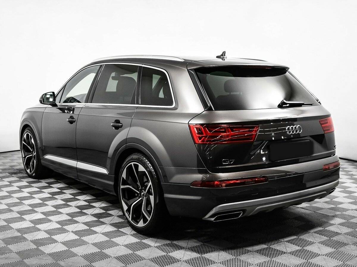 Купить Audi Q7 с пробегом. Фото: #6