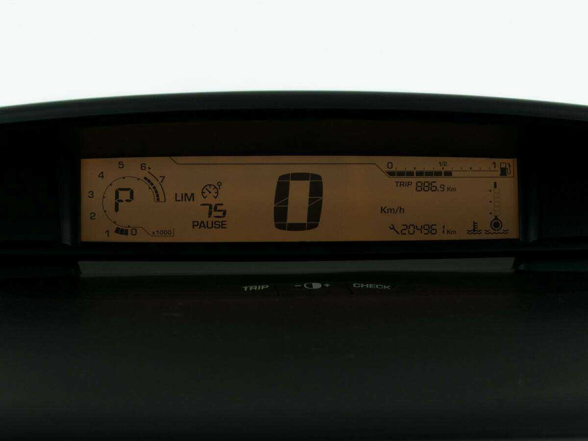 Купить Citroen C4 с пробегом. Фото: #9