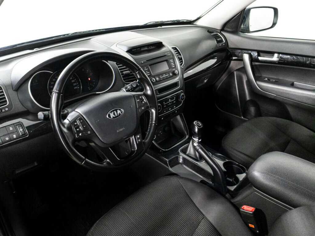 Купить Kia Sorento с пробегом. Фото: #8