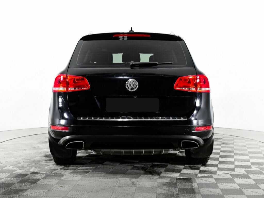 Купить Volkswagen Touareg с пробегом. Фото: #5