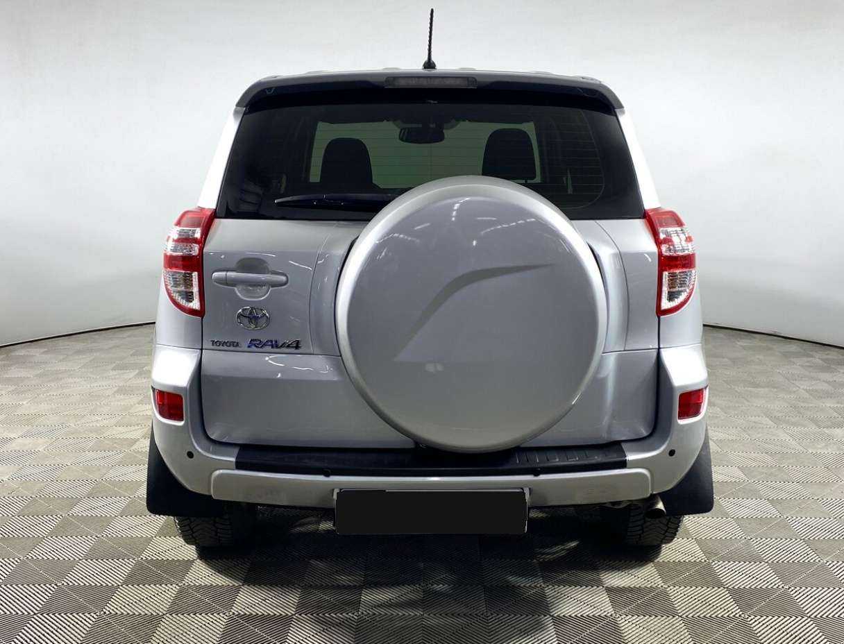 Купить Toyota RAV4 с пробегом. Фото: #4