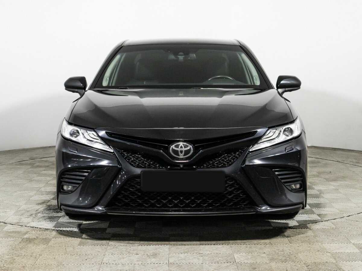 Купить Toyota Camry с пробегом. Фото: #1