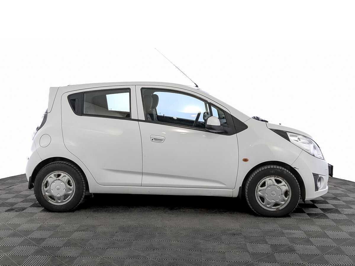 Купить Chevrolet Spark с пробегом. Фото: #3