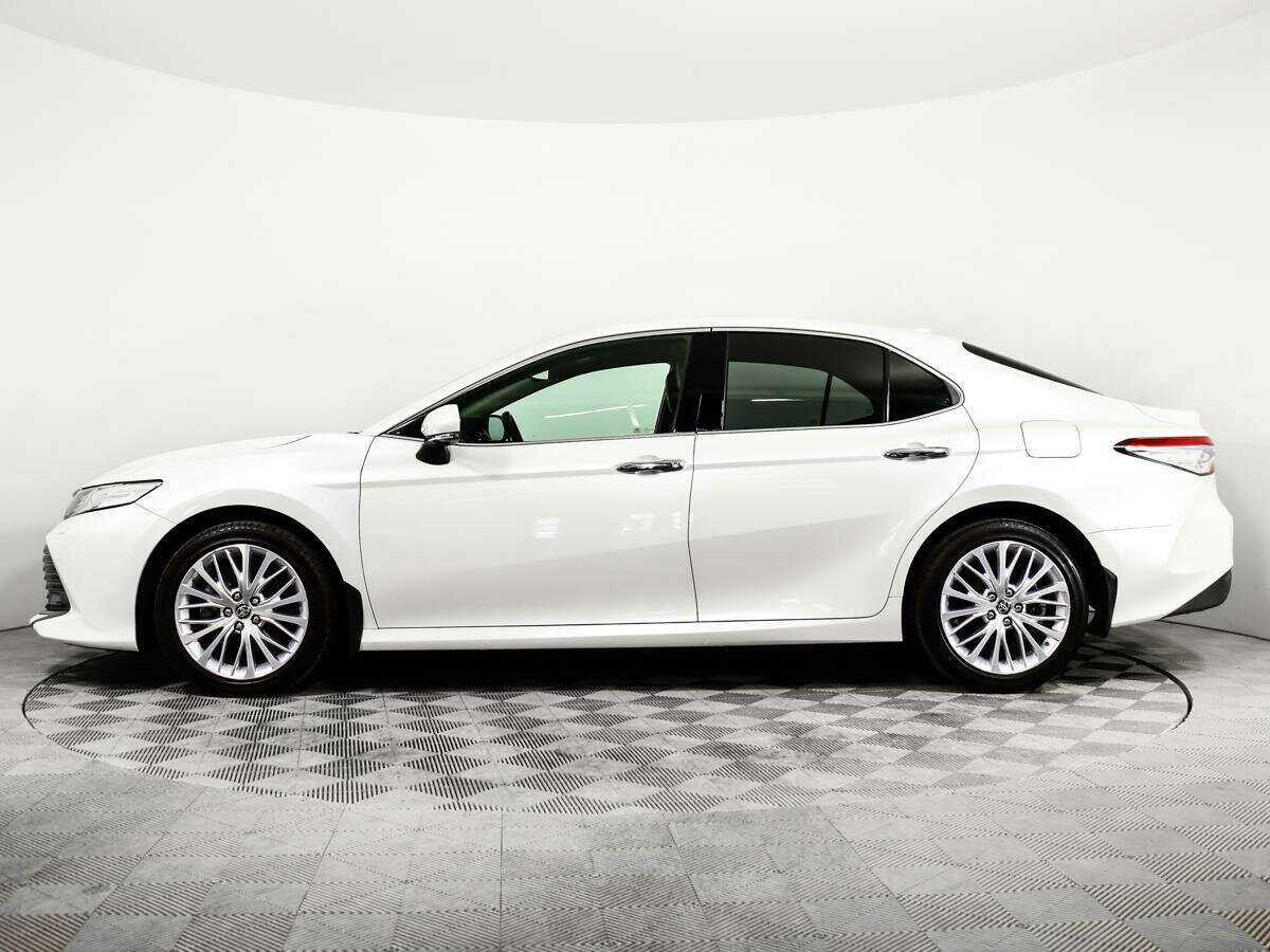 Купить Toyota Camry с пробегом. Фото: #7