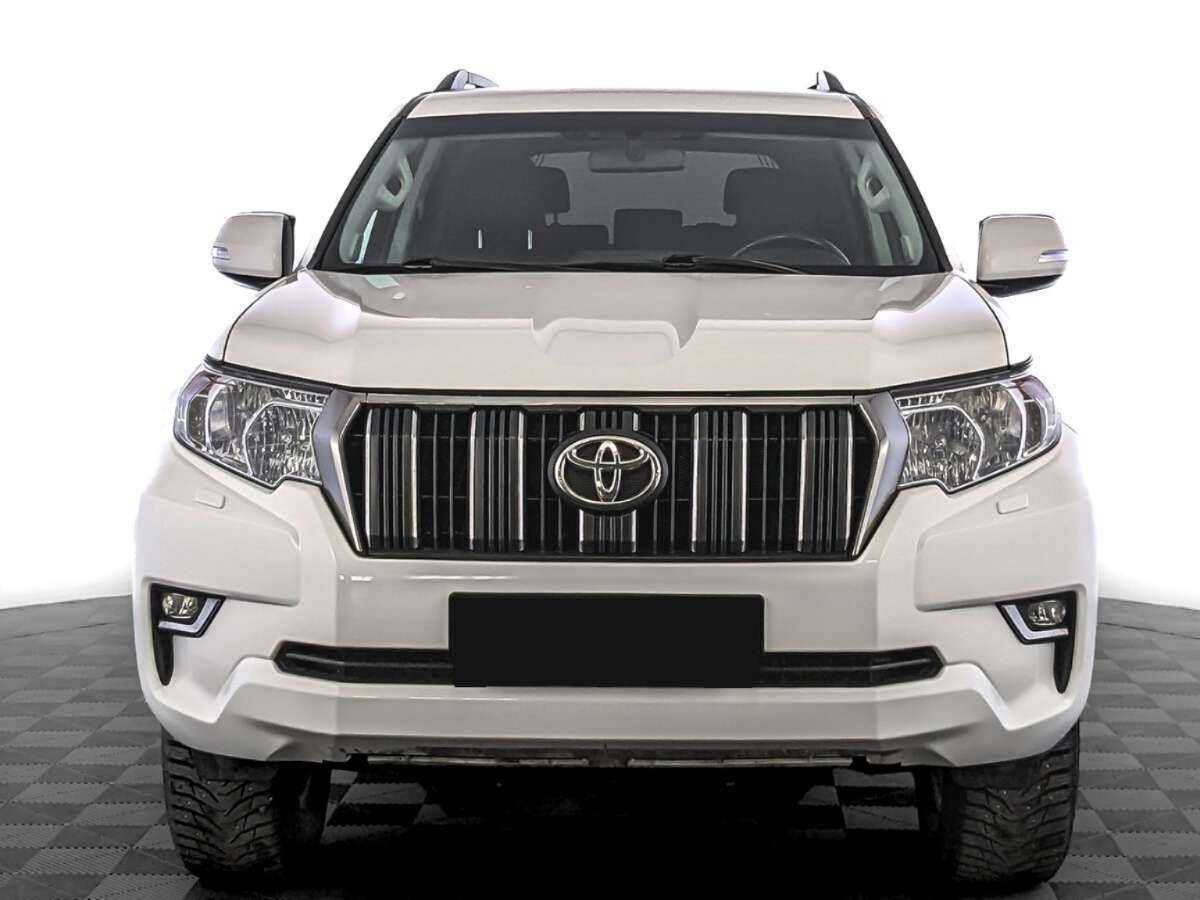 Купить Toyota Land Cruiser Prado с пробегом. Фото: #1