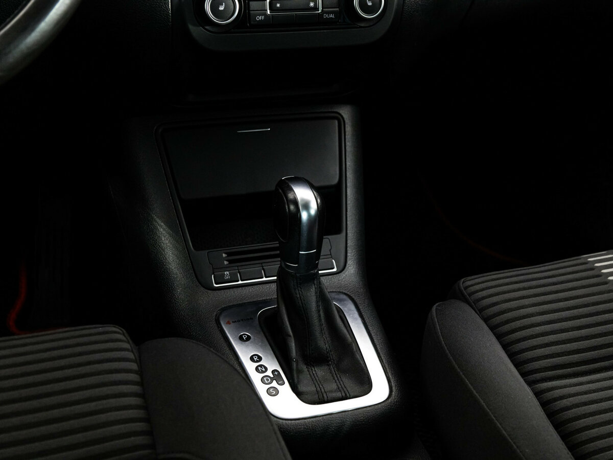 Купить Volkswagen Tiguan с пробегом. Фото: #8