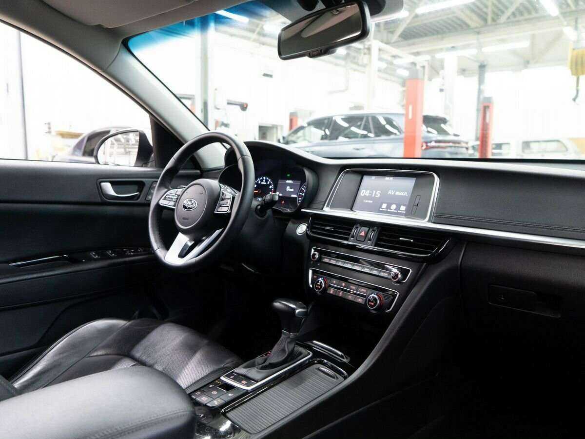 Купить Kia Optima с пробегом. Фото: #17
