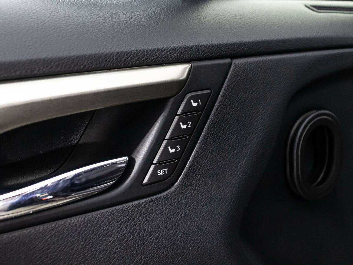Купить Lexus RX с пробегом. Фото: #16