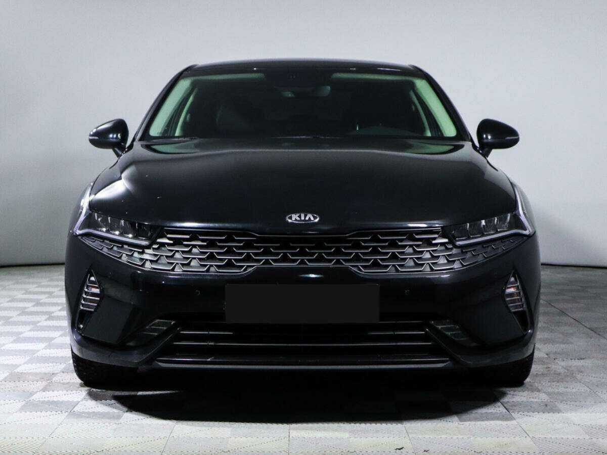 Купить Kia K5 с пробегом. Фото: #1