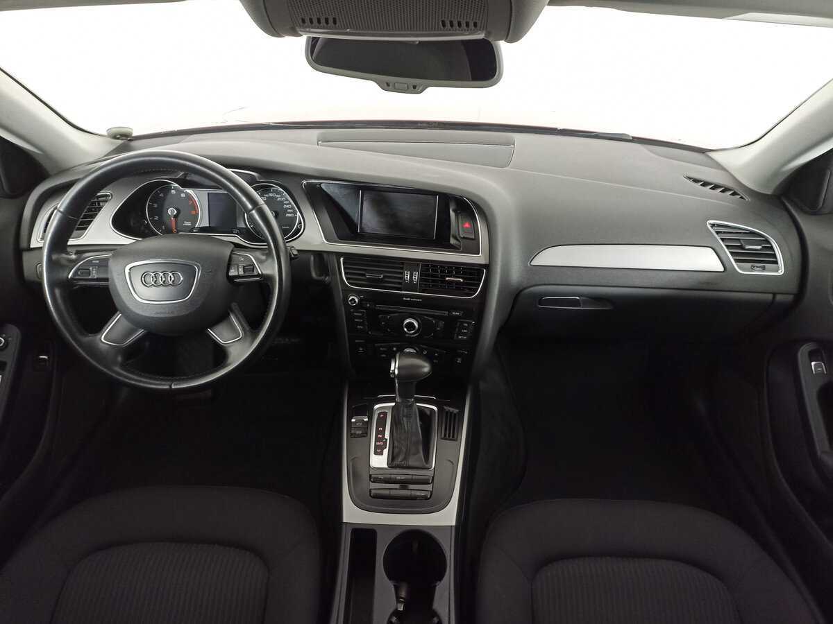 Купить Audi A4 с пробегом. Фото: #10