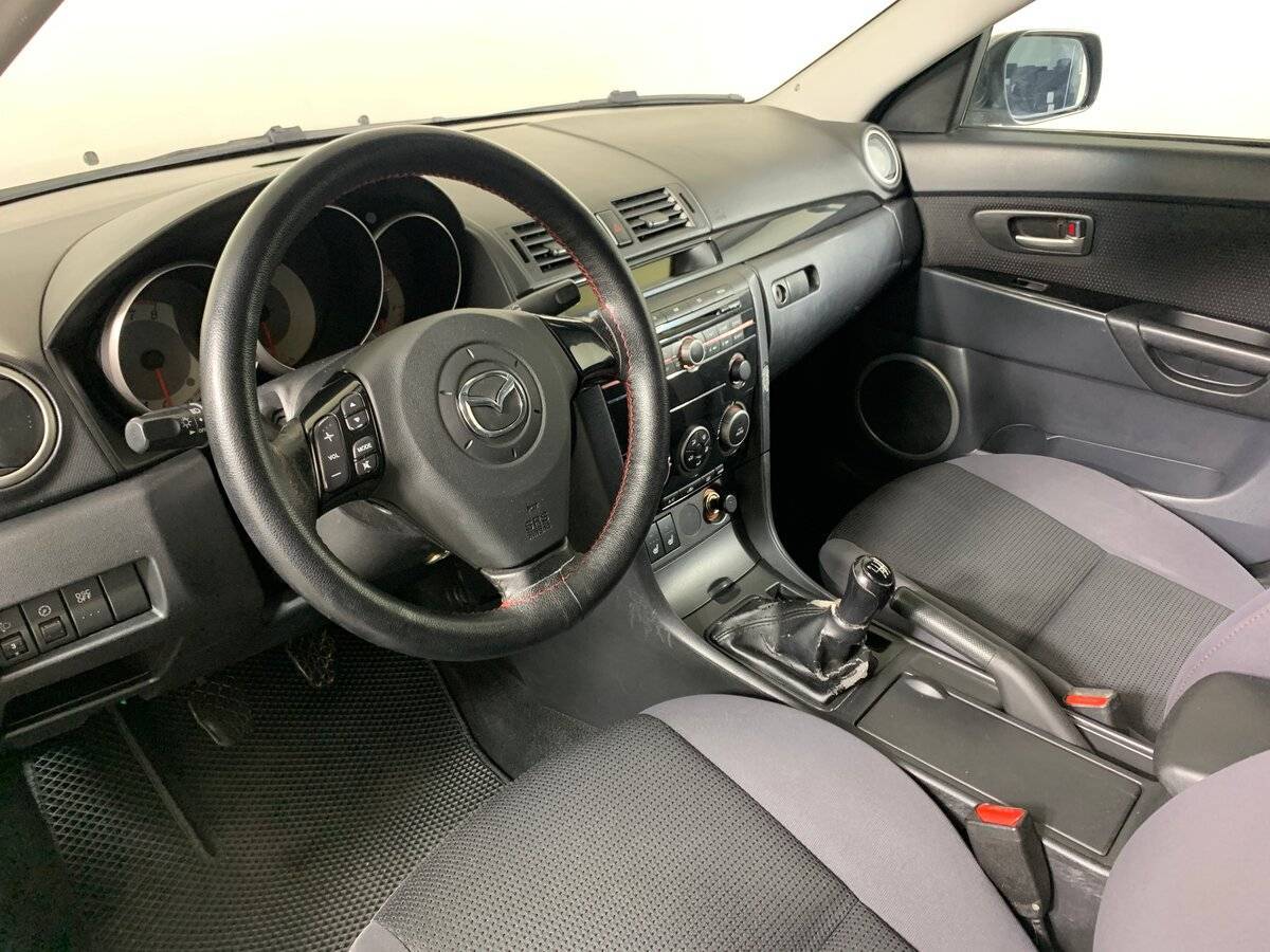 Купить Mazda 3 с пробегом. Фото: #10